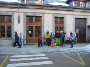 Our group, waiting for the bus to Courmayeur.